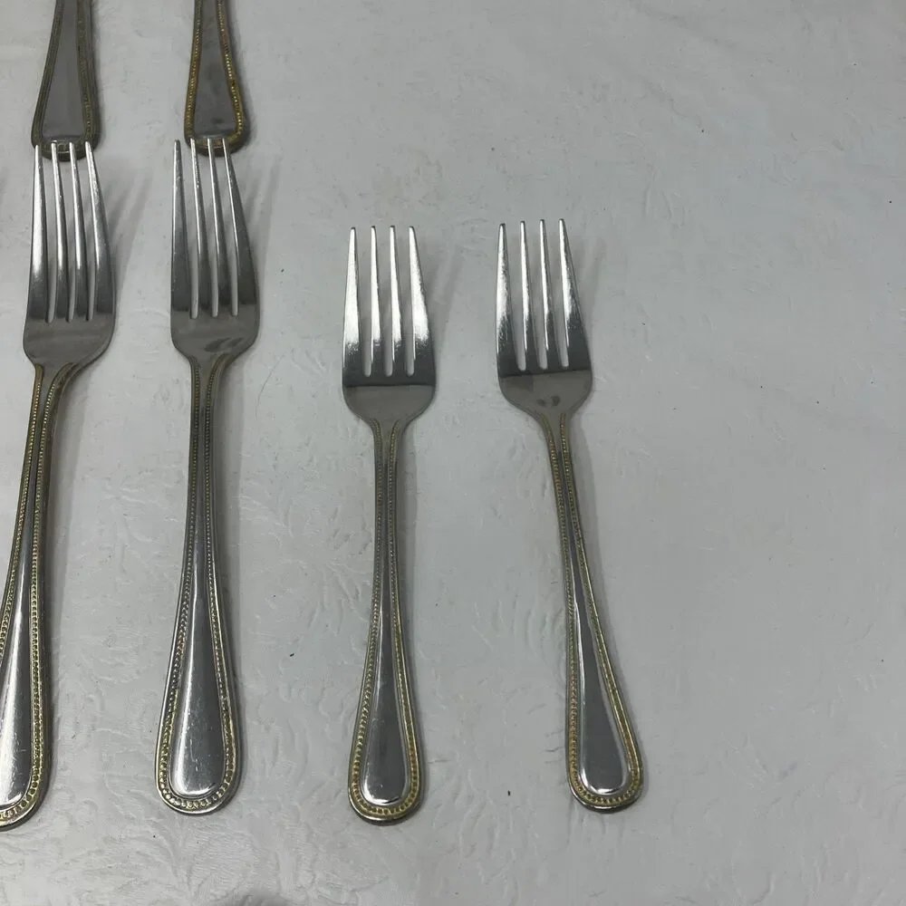 New Traditions Glossy Beaded Flatware Lot Of 15 Stainless w Gold Accents 18/10